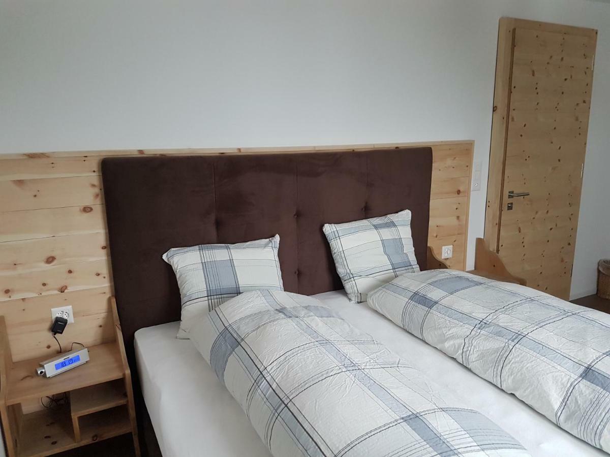 Hotel Suesom Give Tschierv Zewnętrze zdjęcie
