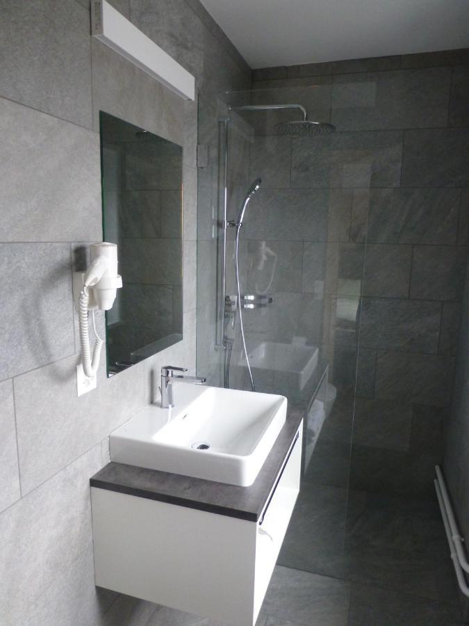 Hotel Suesom Give Tschierv Zewnętrze zdjęcie